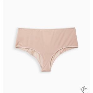 CUTOUT CHEEKY PANTY - MICROFIBER GLOSSY DUSTY PINK